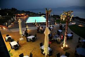 Thalassa Hotel