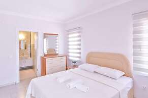 Fly Inn Suites Kaş