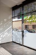 Cozy 2BDR with Parking