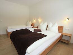 Apartment in Aschau im Zillertal