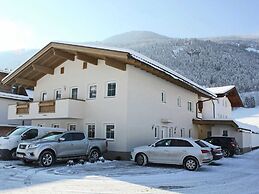 Apartment in Aschau im Zillertal