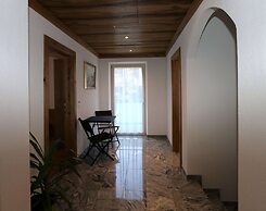 Beautiful Holiday Flat in Krimml Near Waterfalls