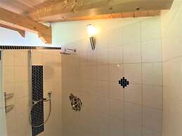 The Stubai Lodge - Modern Living With Garden & Mountain View