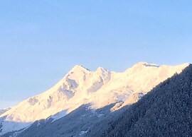 The Stubai Lodge - Modern Living With Garden & Mountain View