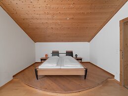 Quaint Alpine hut in the Stubaital With Sauna