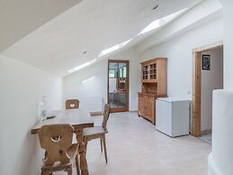 Quaint Alpine hut in the Stubaital With Sauna