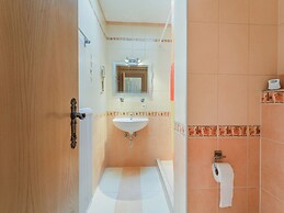 Quaint Alpine hut in the Stubaital With Sauna