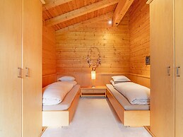 Charming Holiday Home in Maurach am Achensee