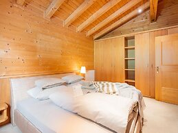 Charming Holiday Home in Maurach am Achensee