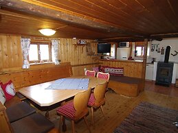 Quaint Mountain Hut in Hippach With Garden and Barbeque