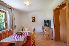 Quiet Flat With Terrace in Neustift Im Stubaital