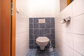 Quiet Flat With Terrace in Neustift Im Stubaital