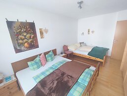 Great Holiday Home in Hippach With sun Terrace