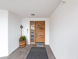 Congenial Apartment in Hainzenberg With Terrace