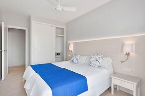 Flipflop Cala Mandía Hotel