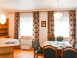 Scenic Apartment in Rattenberg