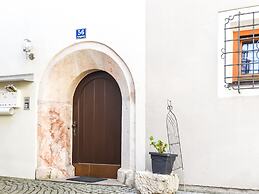 Scenic Apartment in Rattenberg