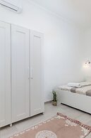 Real Apartments Kertész II.