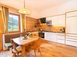 Apartment in Neustift im Stubaital Near Ski Lift