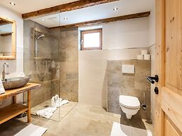 Spacious Holiday Home With Sauna