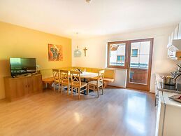 Apartment in Stubai Valley With Balcony