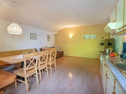 Apartment in Stubai Valley With Balcony