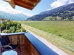 Idyllic Apartment in Stumm With Garden