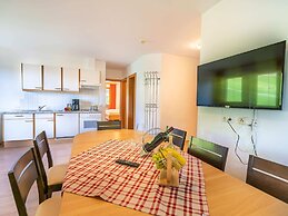 8 Pax & 3 BTH Apartment in Neustift im Stubaital