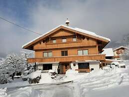 Moiklerhof Holiday Home in Ramsau im Zillertal