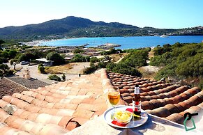 Hotiday Residence Costa Smeralda