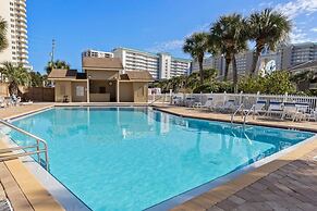 Cajun Respite 3 Bedroom Condo by RedAwning