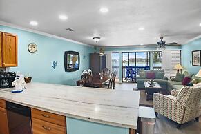 Cajun Respite 3 Bedroom Condo by RedAwning