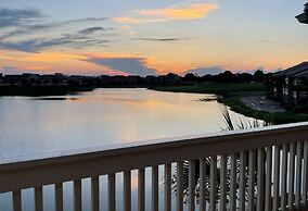 Cajun Respite 3 Bedroom Condo by RedAwning