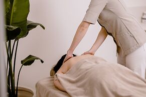 THE FLAG Hotel Marbella Estepona - Adults Recommended