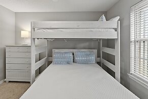 Shore To Please 4 Bedroom Home by RedAwning