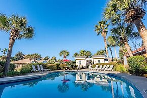 Shore To Please 4 Bedroom Home by RedAwning