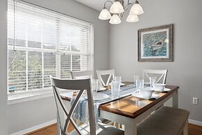 Shore To Please 4 Bedroom Home by RedAwning