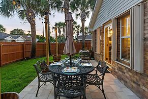 Shore To Please 4 Bedroom Home by RedAwning