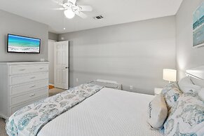 Shore To Please 4 Bedroom Home by RedAwning