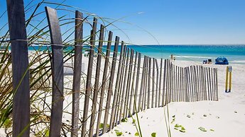 Shore To Please 4 Bedroom Home by RedAwning