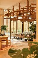 Bloom House Hotel & SPA