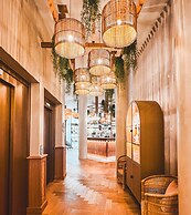 Bloom House Hotel & SPA