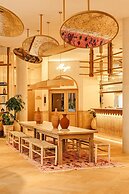 Bloom House Hotel & SPA