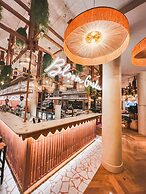 Bloom House Hotel & SPA