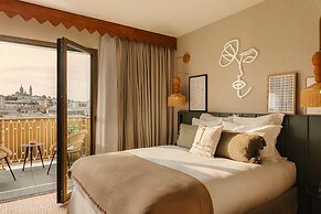 Bloom House Hotel & SPA