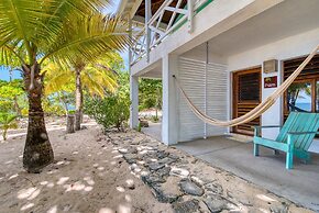 CAMP BAY LODGE