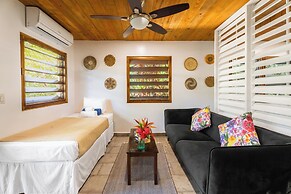 CAMP BAY LODGE
