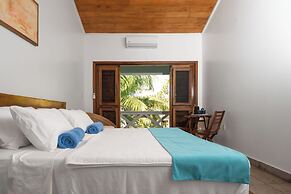 CAMP BAY LODGE