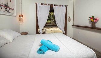 CAMP BAY LODGE