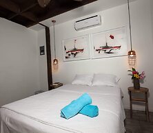 CAMP BAY LODGE